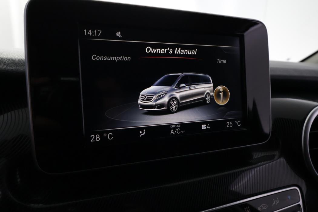 MERCEDES-BENZ V 2016