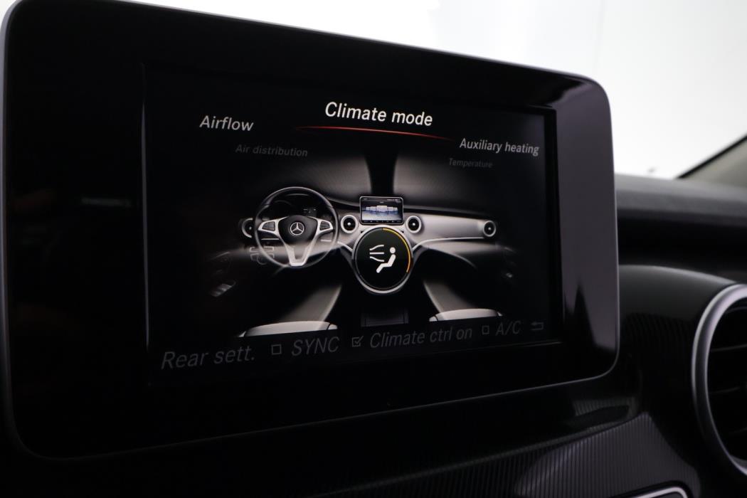 MERCEDES-BENZ V 2016