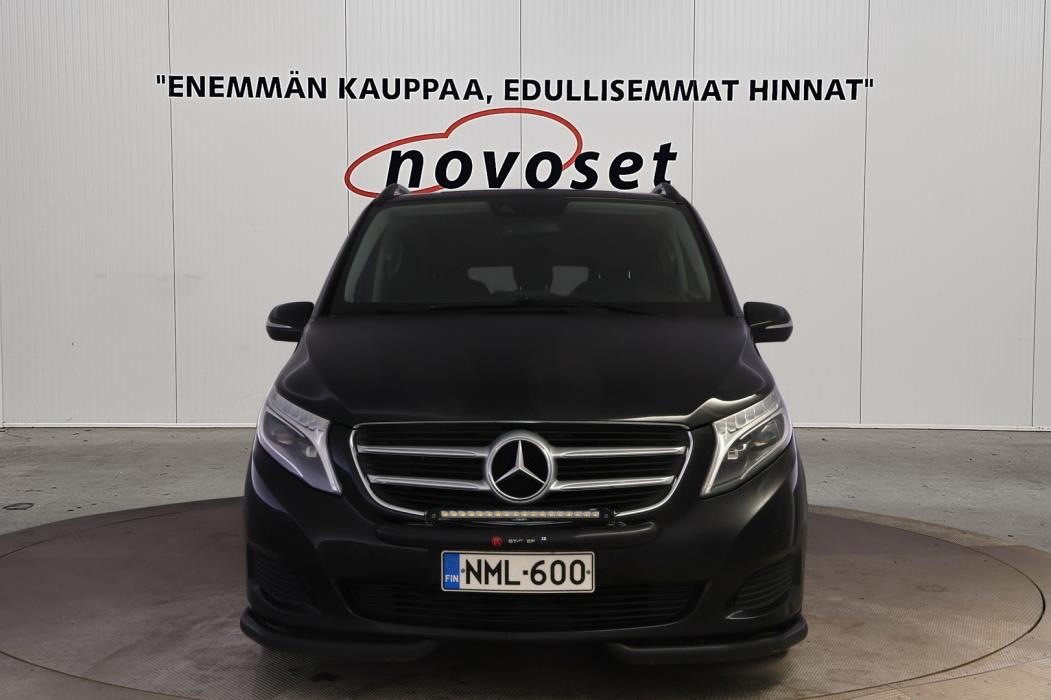 MERCEDES-BENZ V 2016