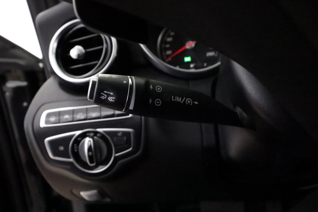 MERCEDES-BENZ C 2015