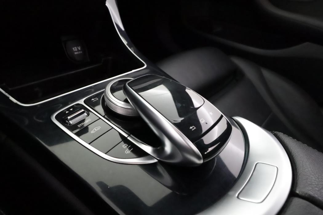 MERCEDES-BENZ C 2015