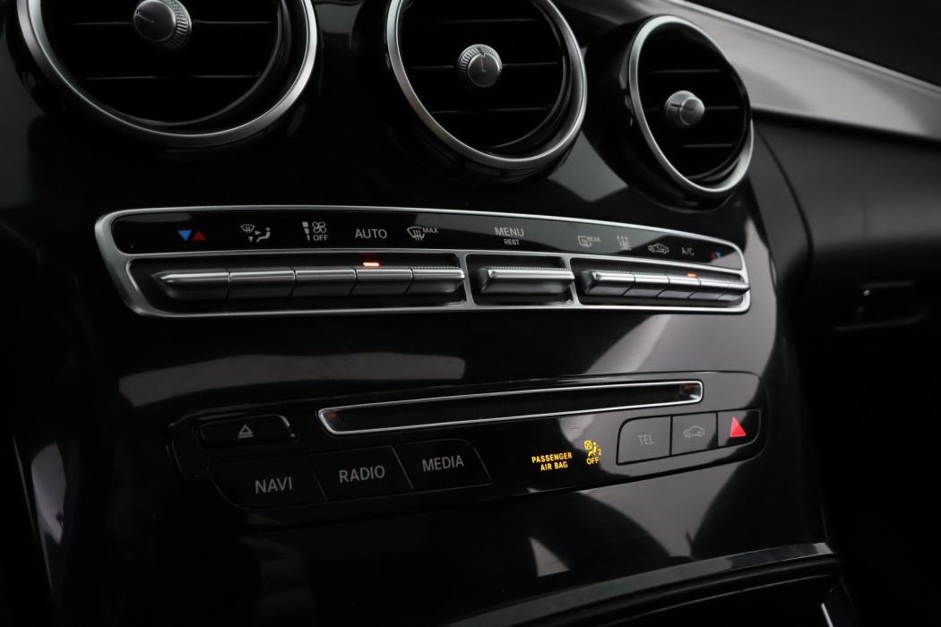 MERCEDES-BENZ C 2015