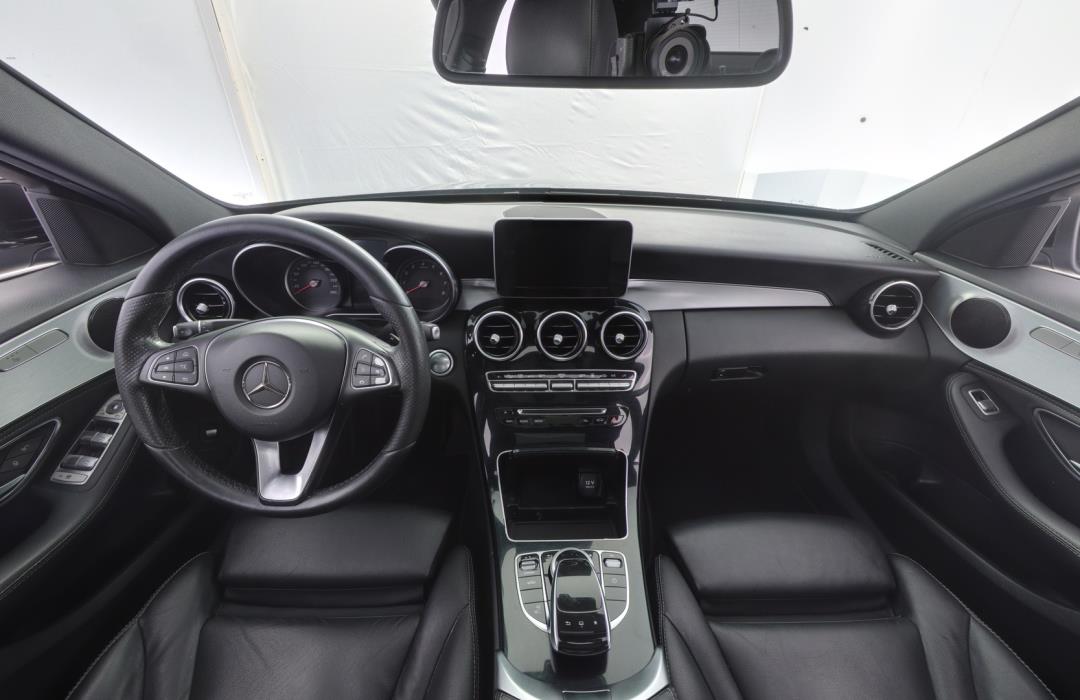 MERCEDES-BENZ C 2015