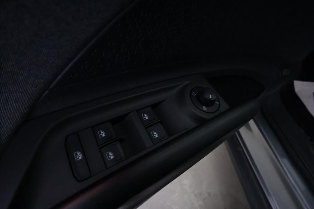 SKODA Enyaq 2023