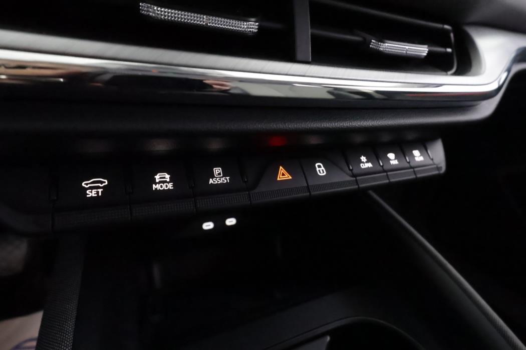 SKODA Enyaq 2023
