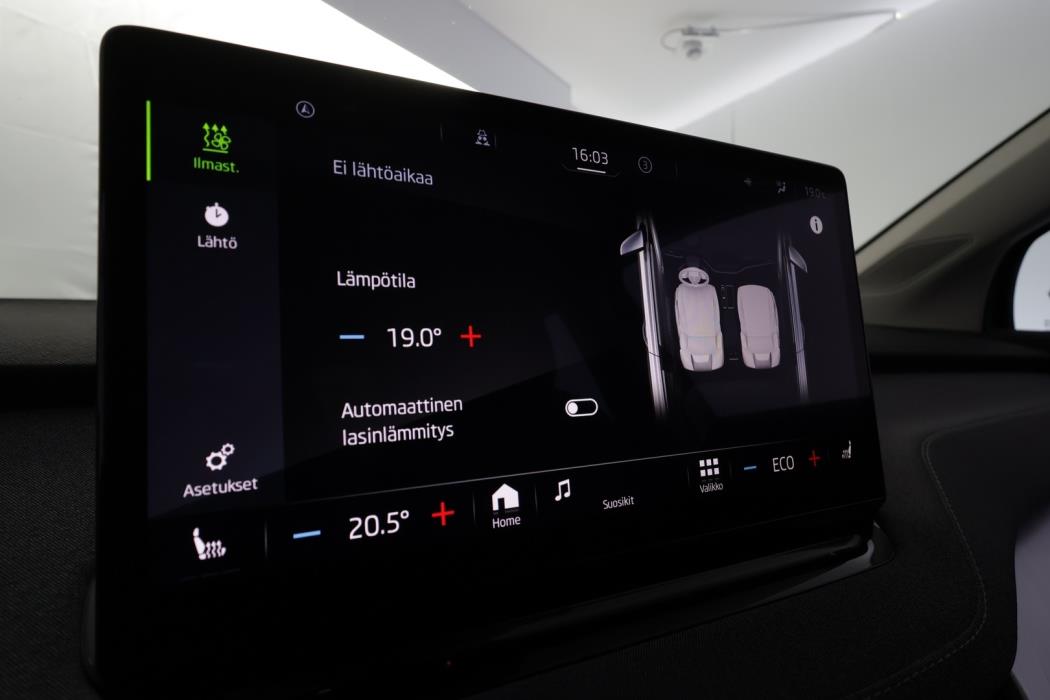 SKODA Enyaq 2023