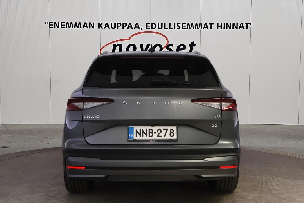 SKODA Enyaq 2023