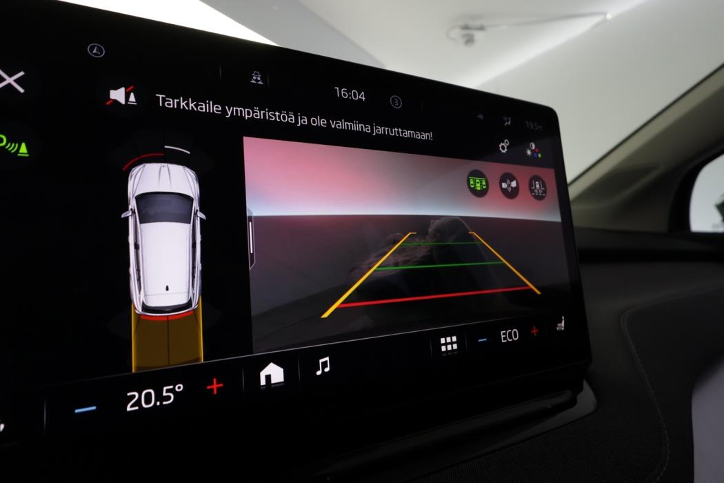 SKODA Enyaq 2023