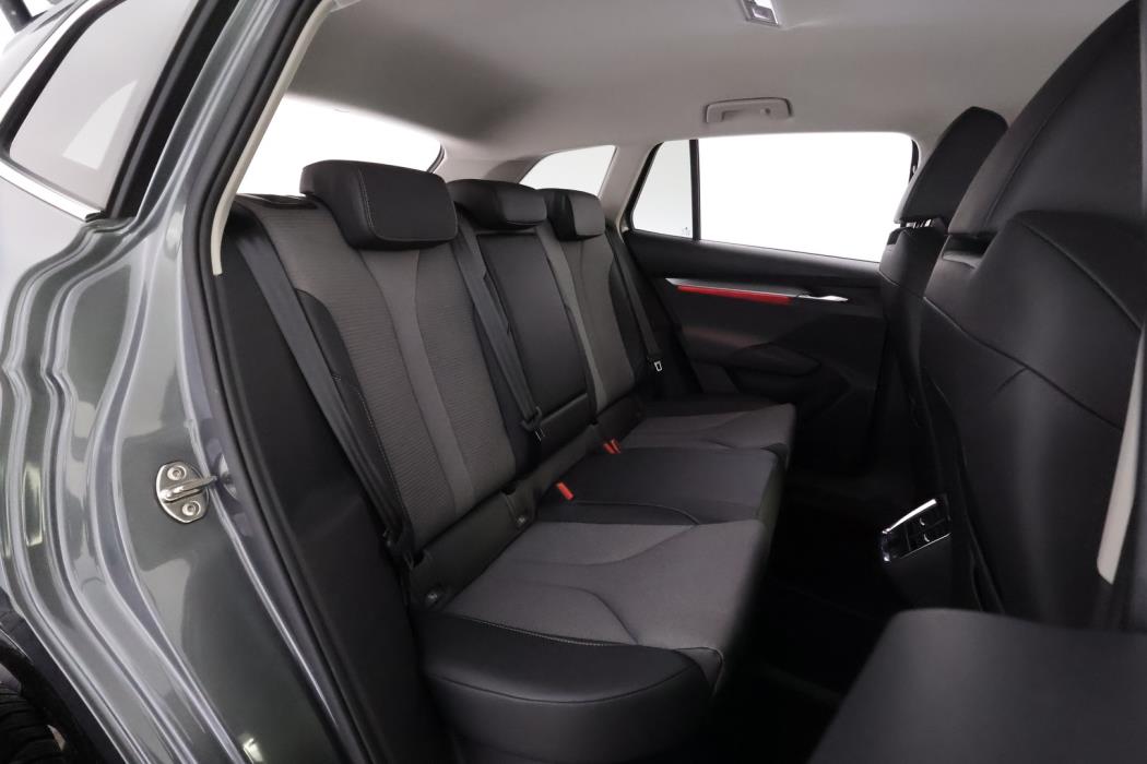 SKODA Enyaq 2023