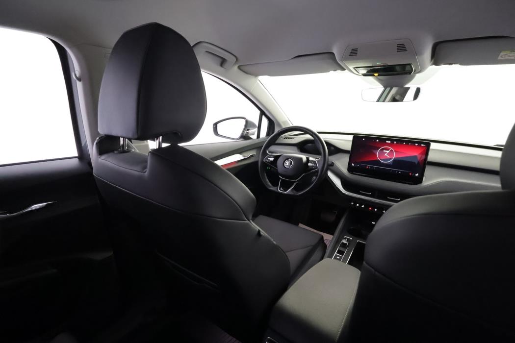 SKODA Enyaq 2023