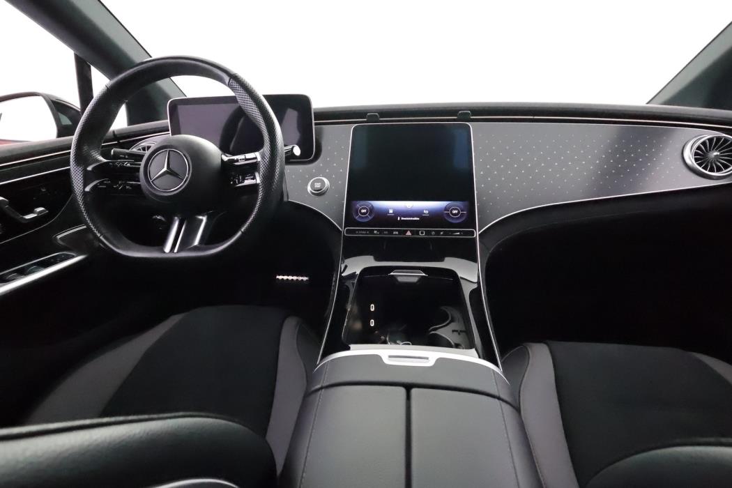 MERCEDES-BENZ EQE 2022