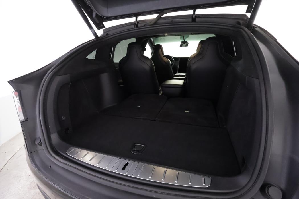 TESLA MODEL X 2018