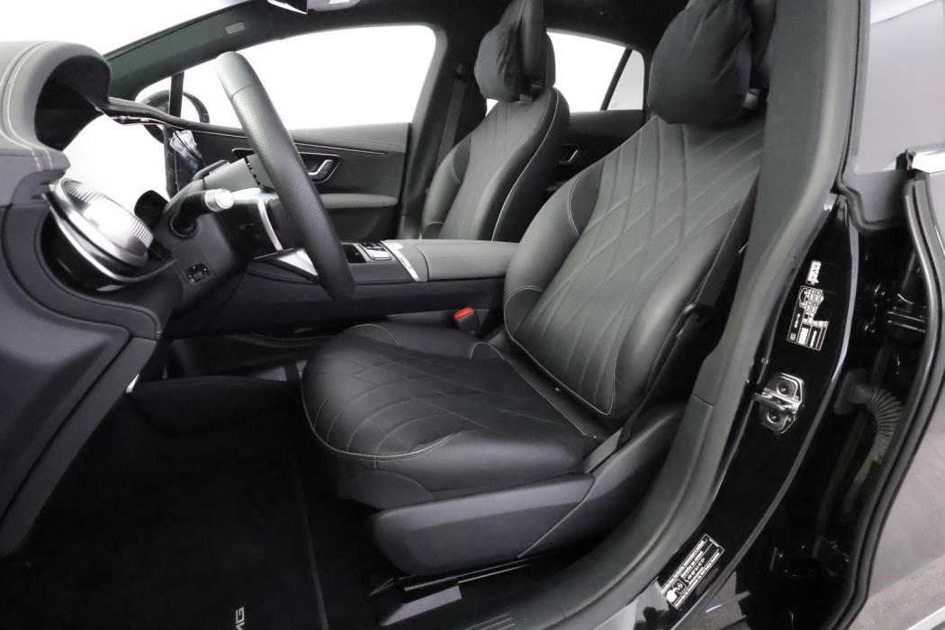 MERCEDES-BENZ EQS 2025