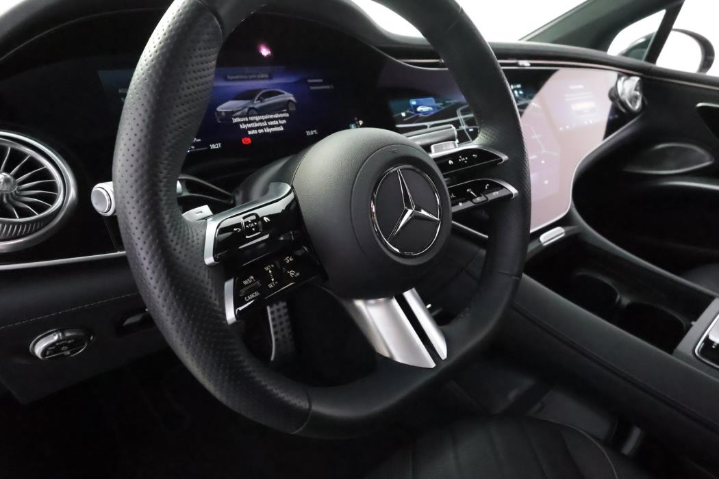 MERCEDES-BENZ EQS 2025
