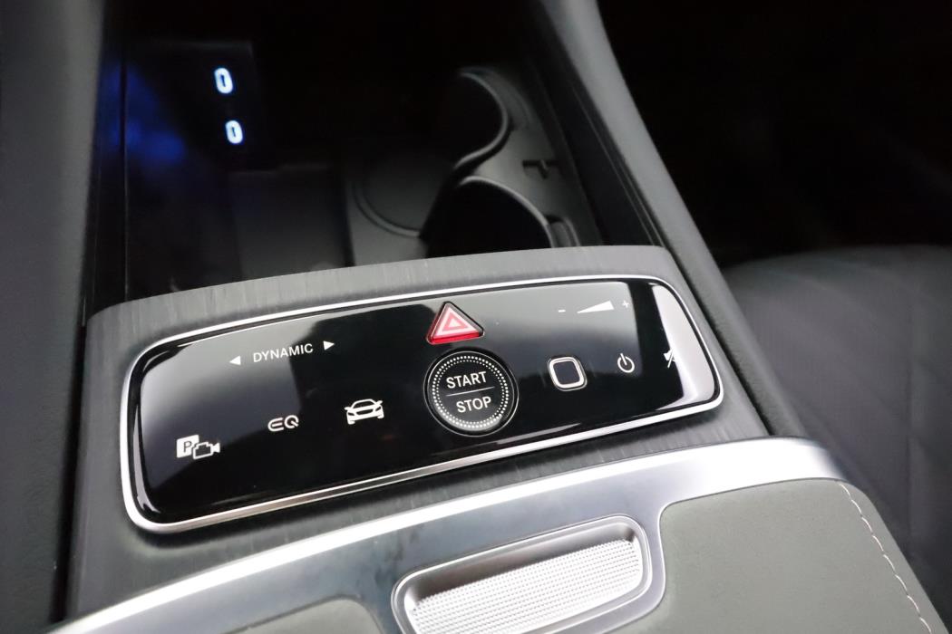 MERCEDES-BENZ EQS 2025
