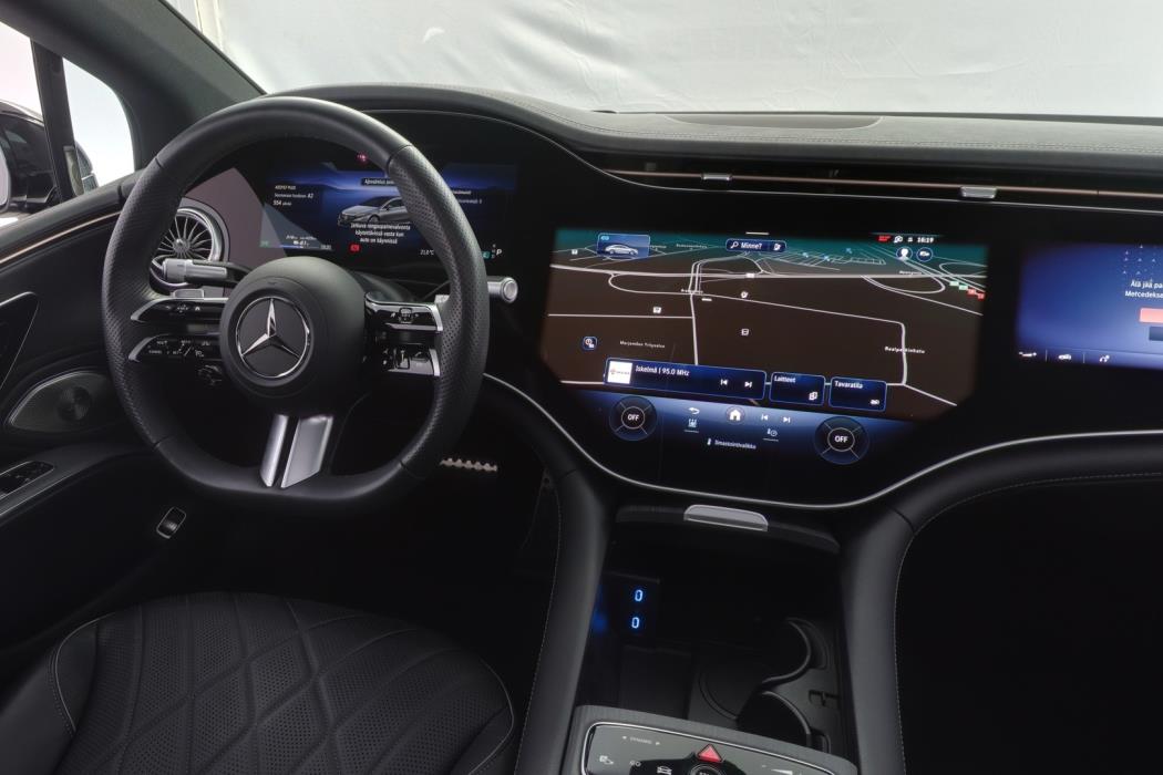 MERCEDES-BENZ EQS 2025