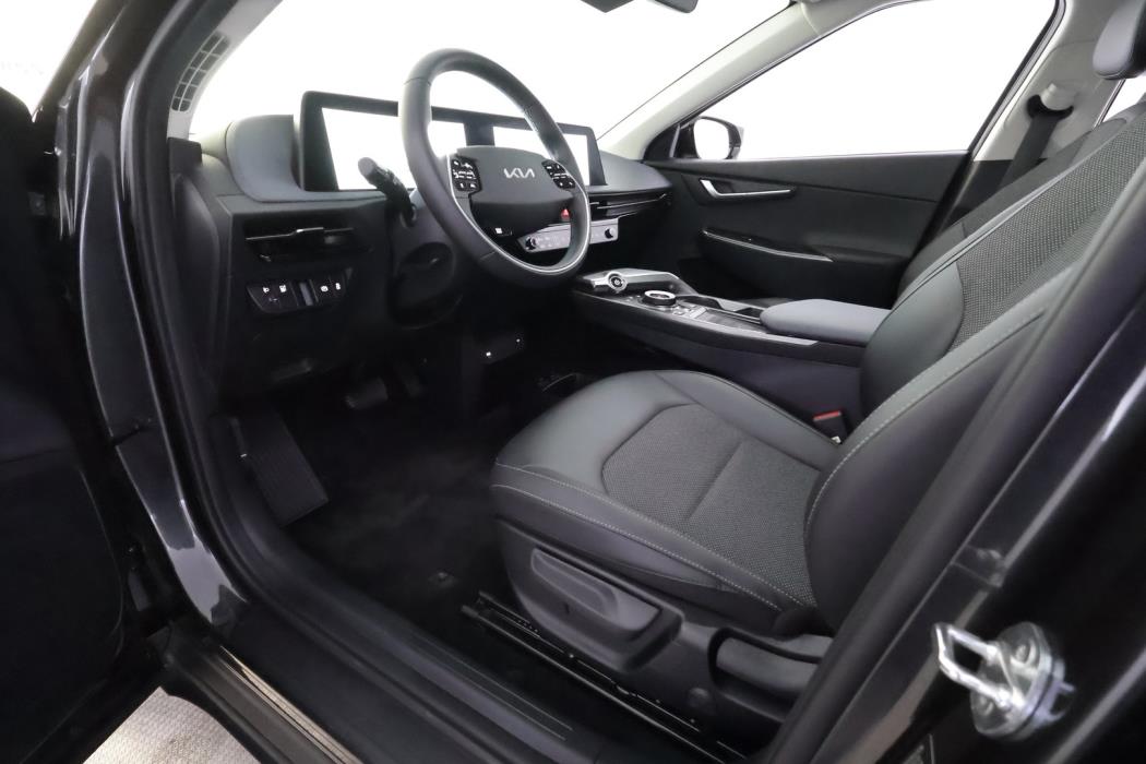 KIA EV6 2025