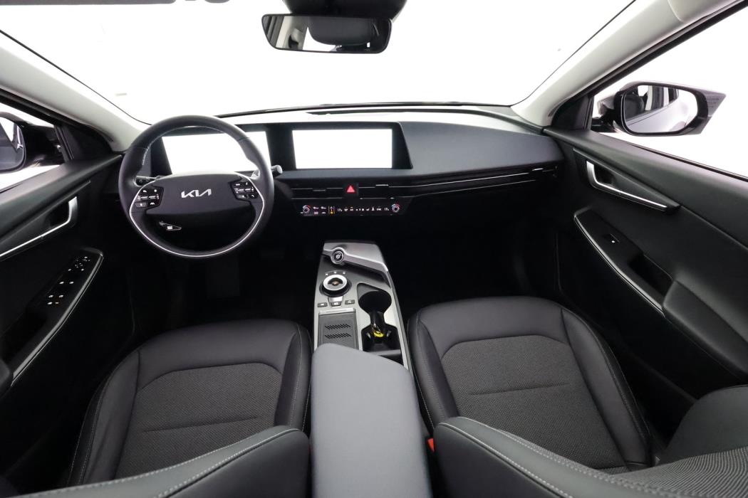 KIA EV6 2025