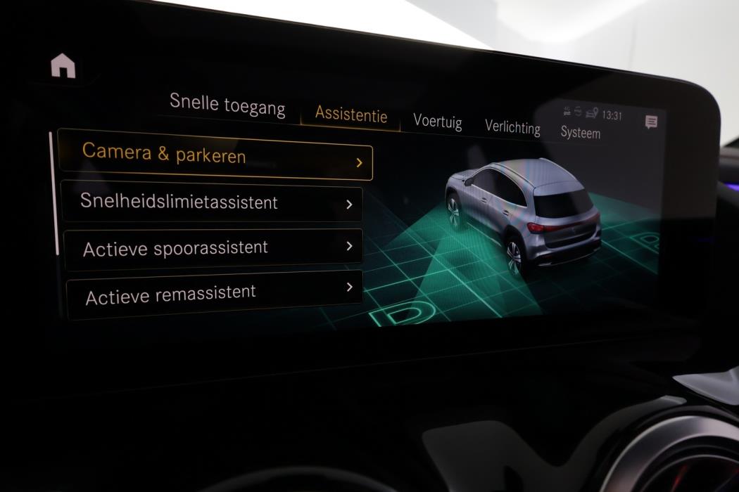 MERCEDES-BENZ EQA 2022