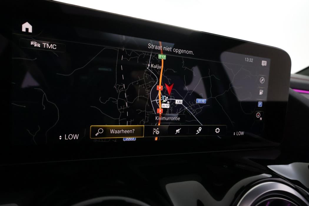 MERCEDES-BENZ EQA 2022