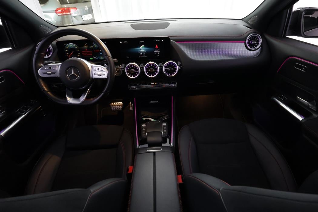 MERCEDES-BENZ EQA 2022