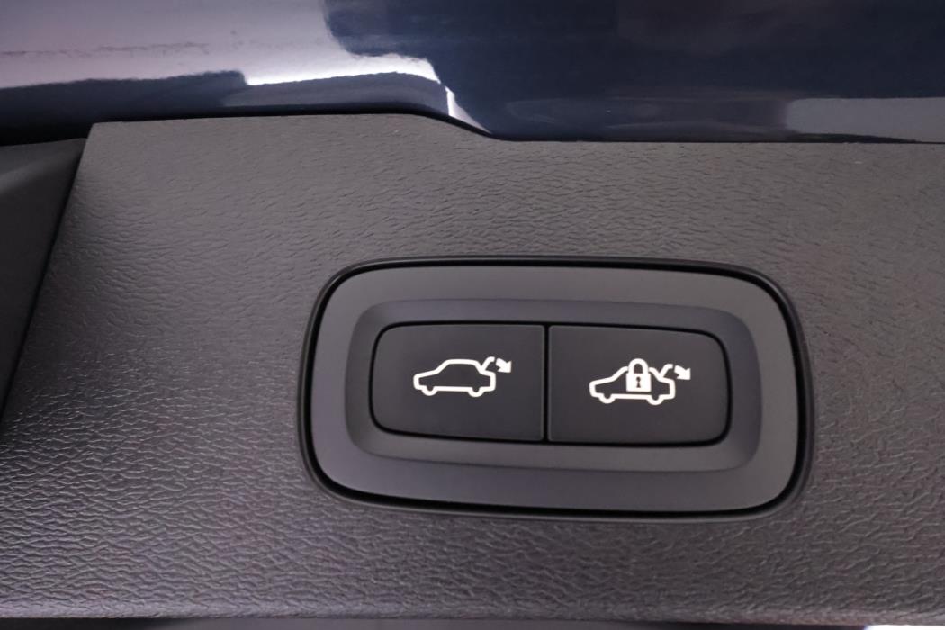 VOLVO V60 2026