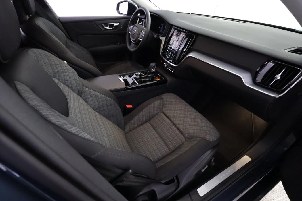 VOLVO V60 2026
