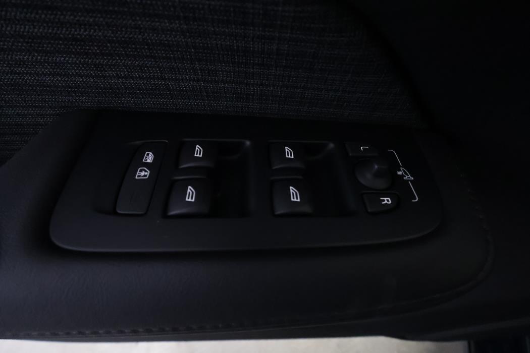 VOLVO V60 2026