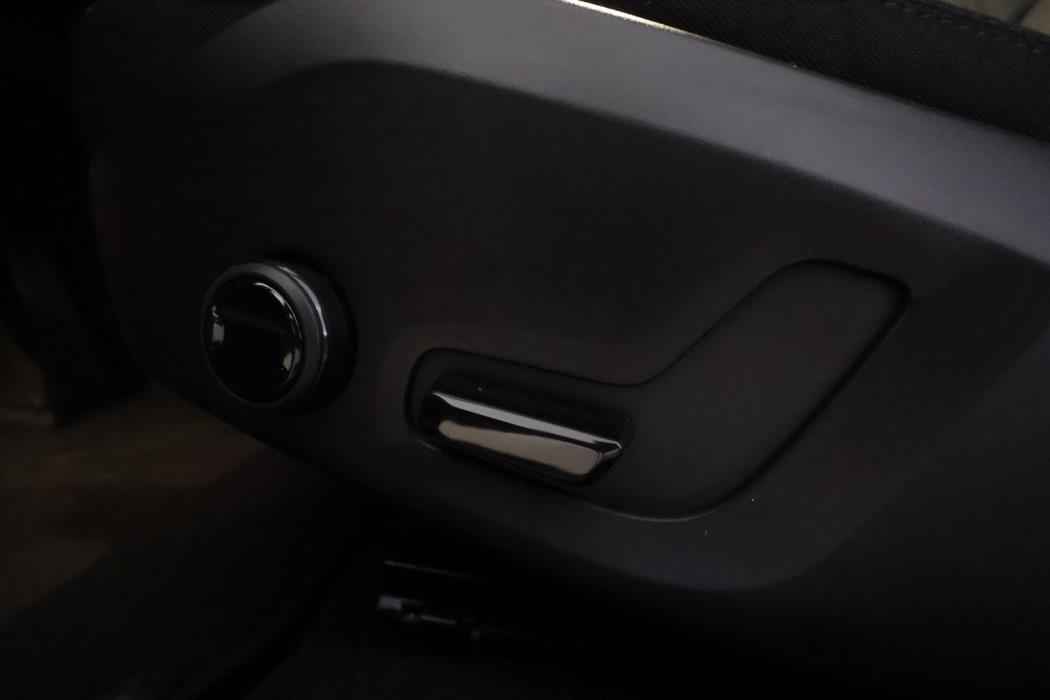 VOLVO V60 2026