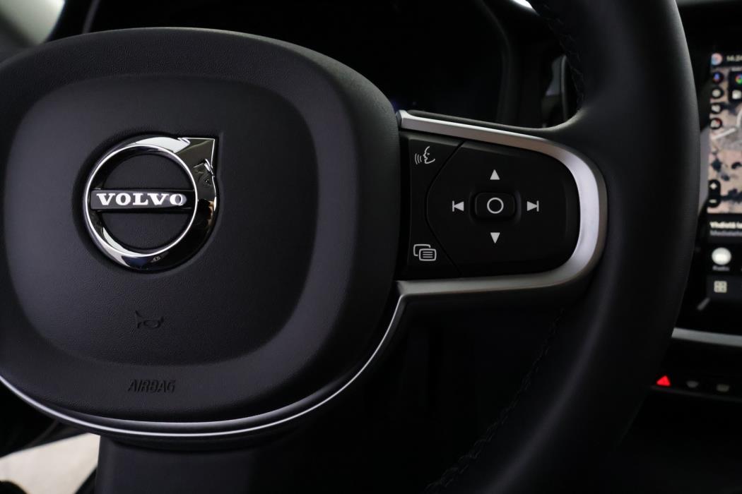 VOLVO V60 2026