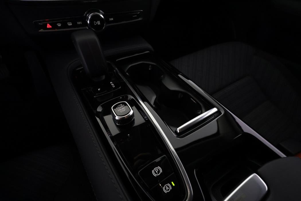 VOLVO V60 2026