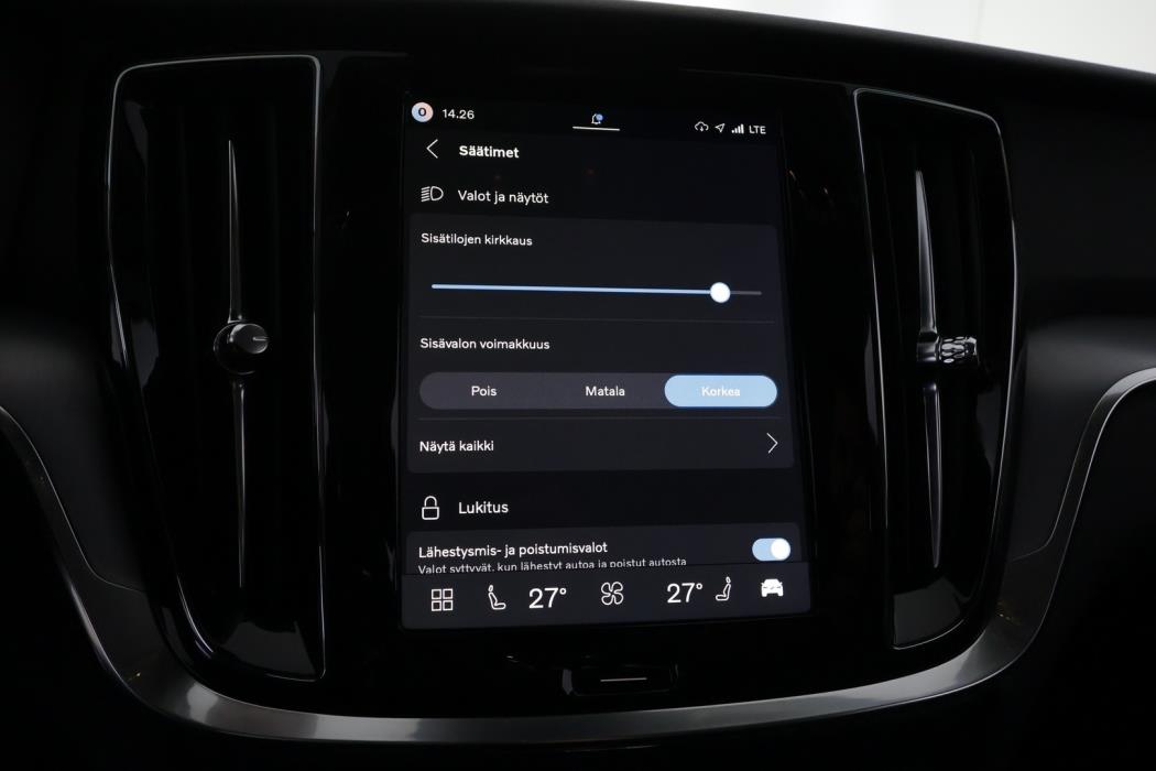 VOLVO V60 2026