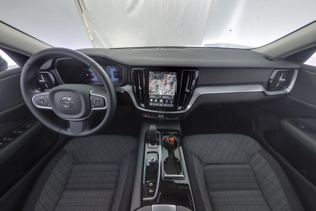 VOLVO V60 2026