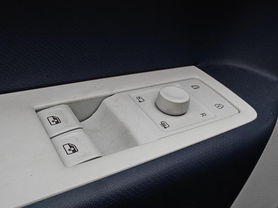 VOLKSWAGEN ID. BUZZ 2023