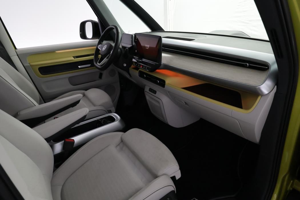 VOLKSWAGEN ID. Buzz 2024