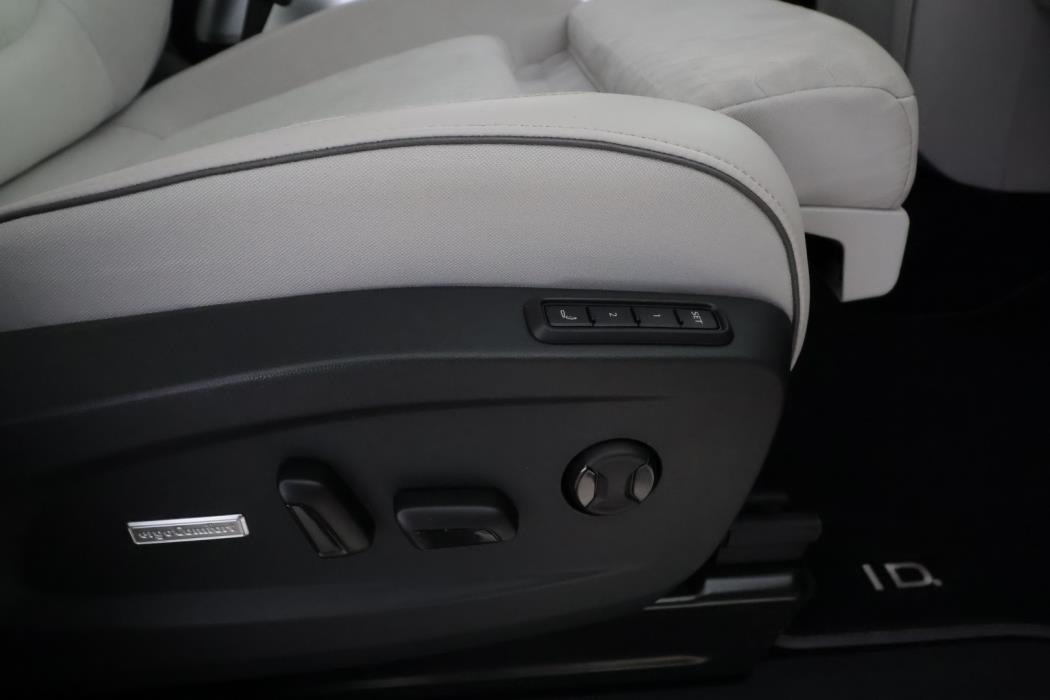 VOLKSWAGEN ID. Buzz 2024