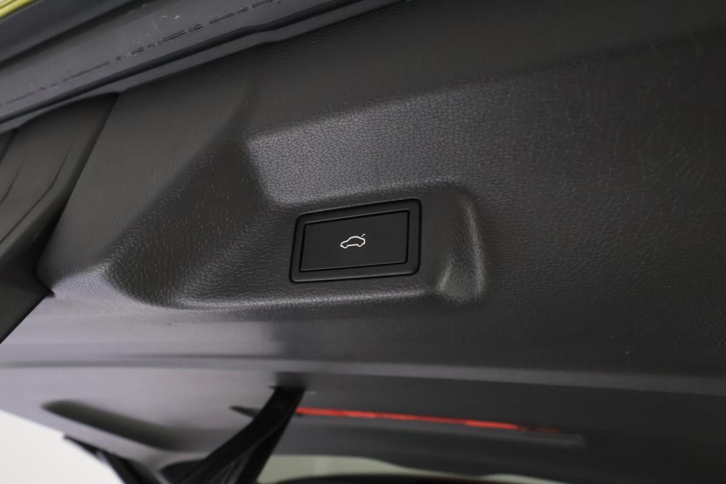 VOLKSWAGEN ID. Buzz 2024