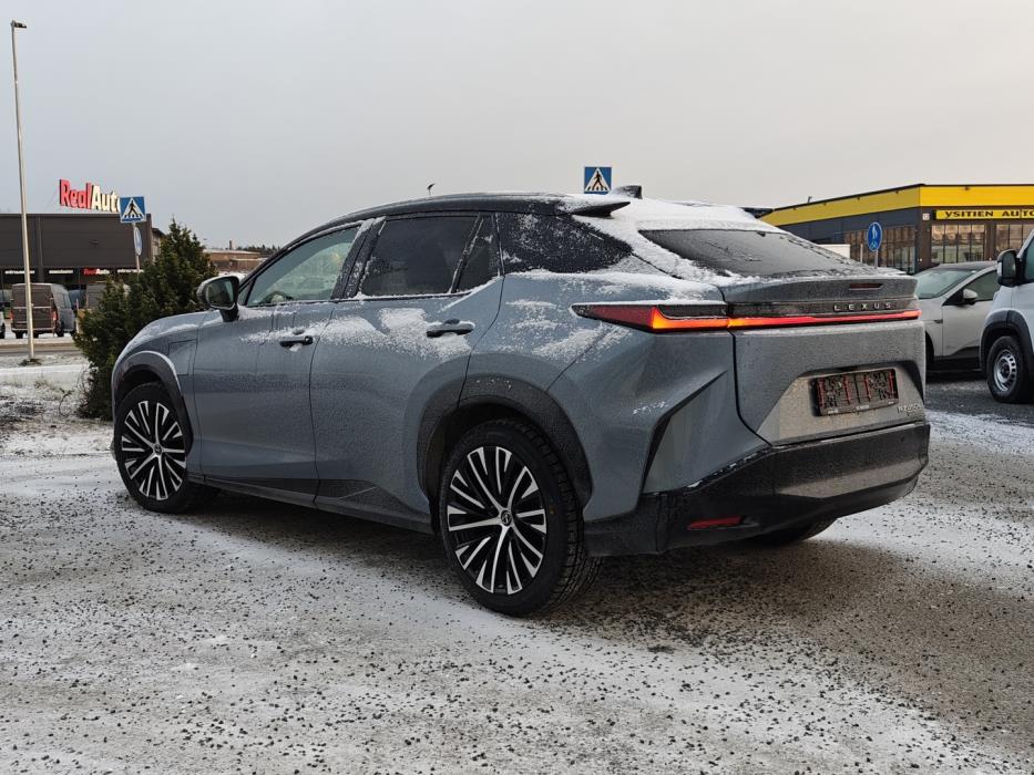 LEXUS RZ 2023