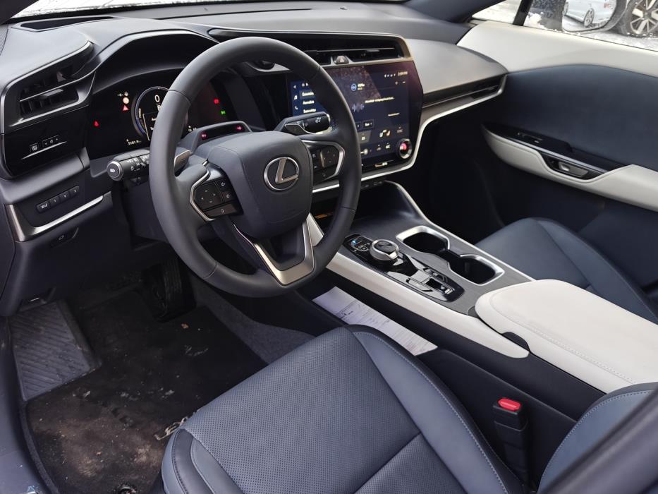 LEXUS RZ 2023