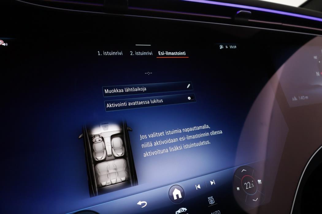 MERCEDES-BENZ EQE SUV 2025