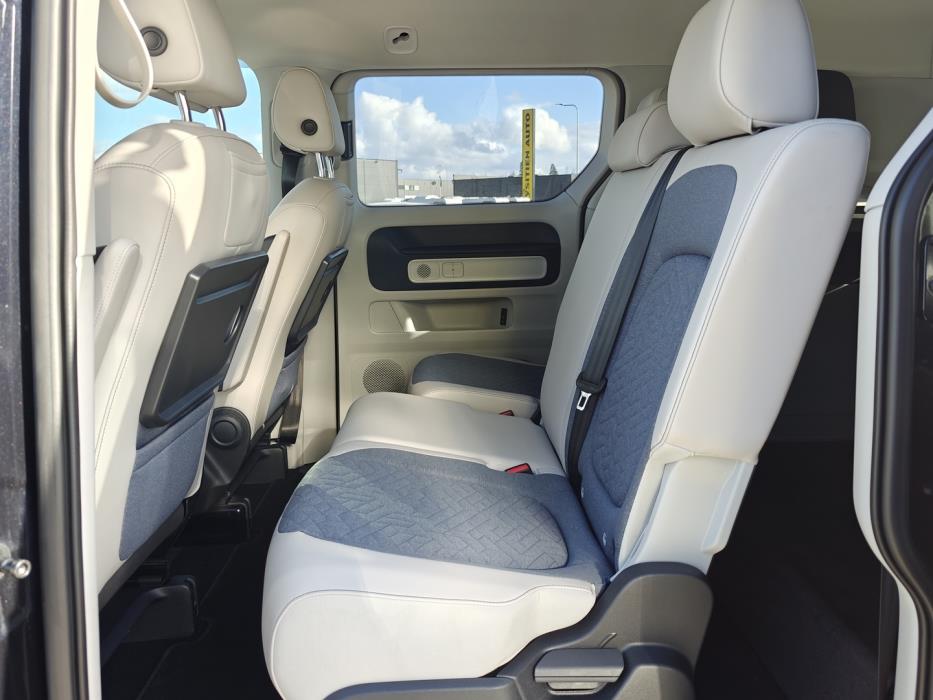 VOLKSWAGEN ID. BUZZ 2023