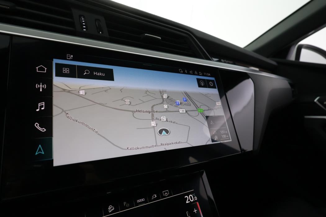 AUDI E-TRON 2021