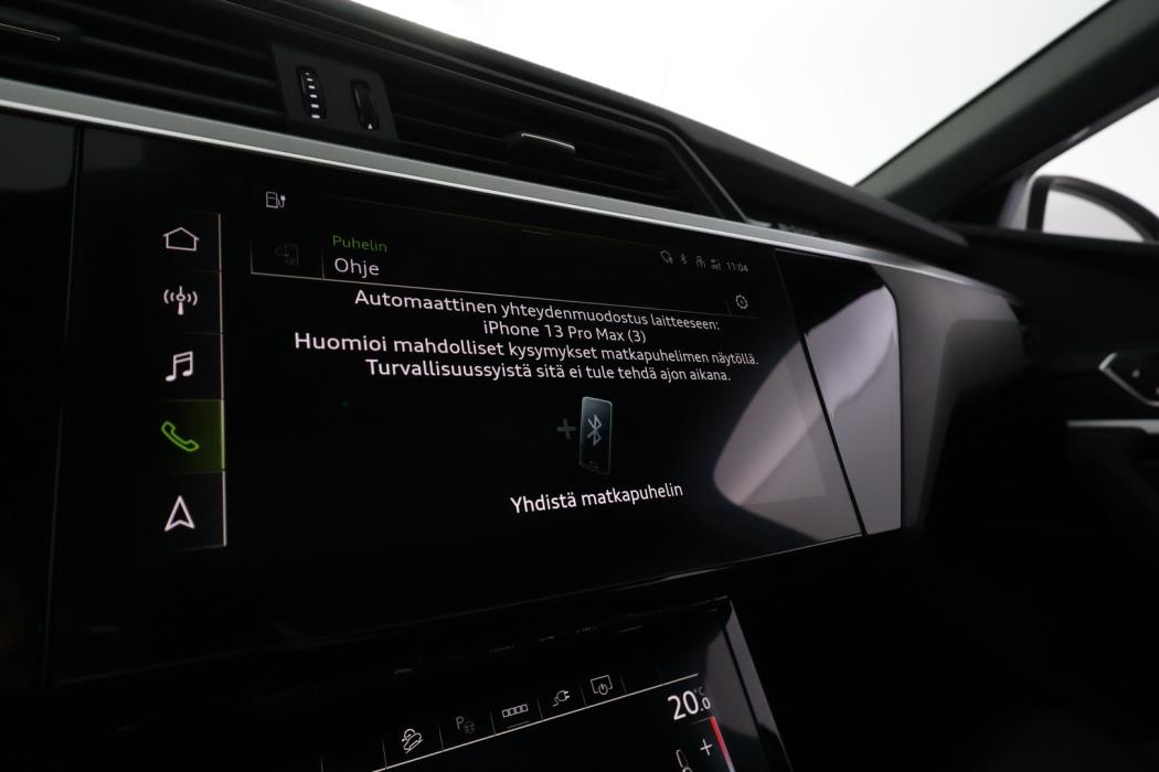 AUDI E-TRON 2021