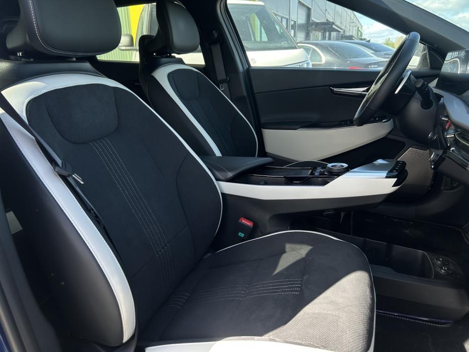 KIA EV6 2025