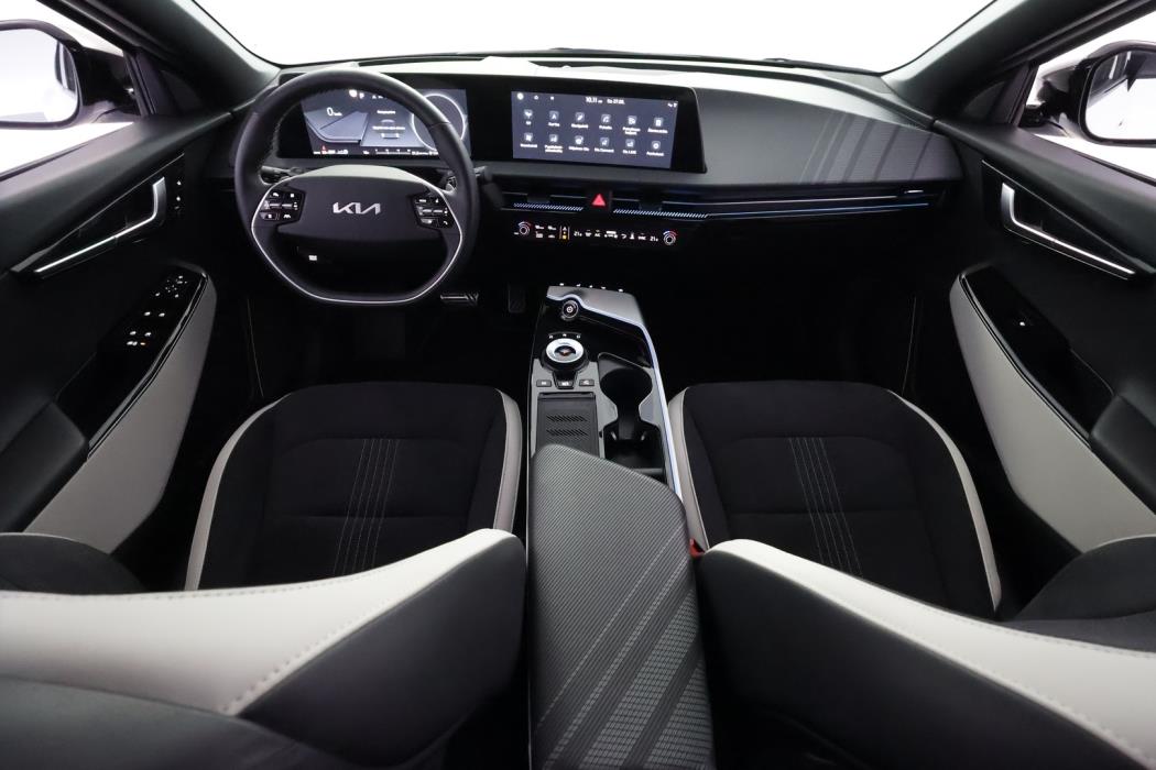 KIA EV6 2025