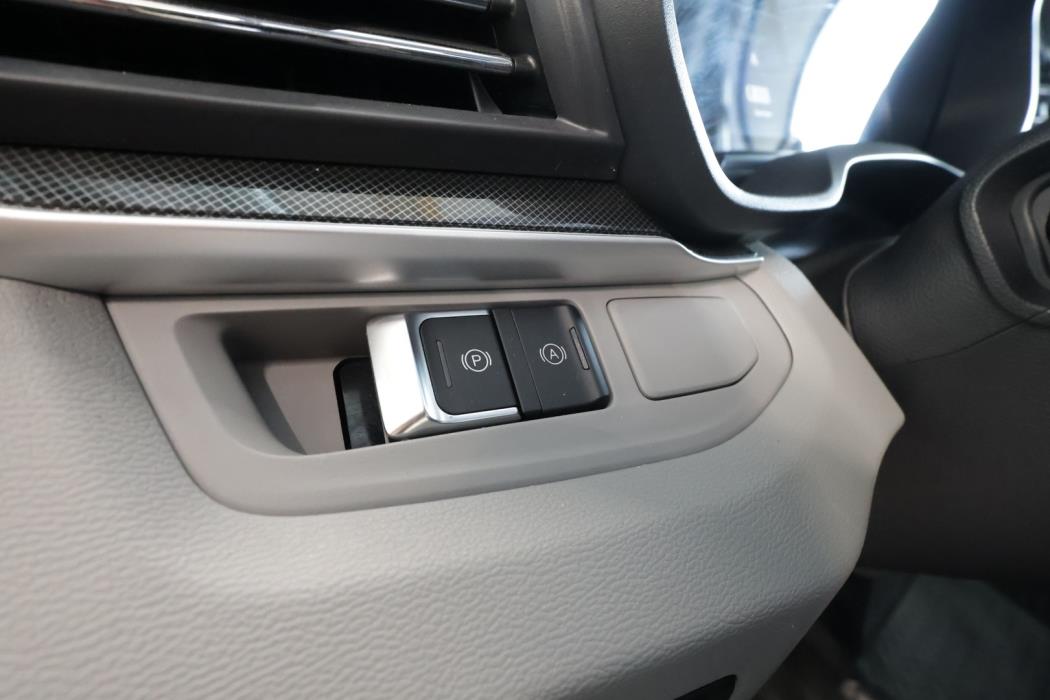 MAXUS E-DELIVER 9 2024