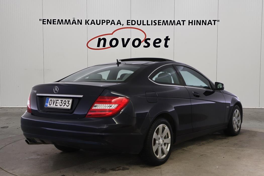 MERCEDES-BENZ C 2012