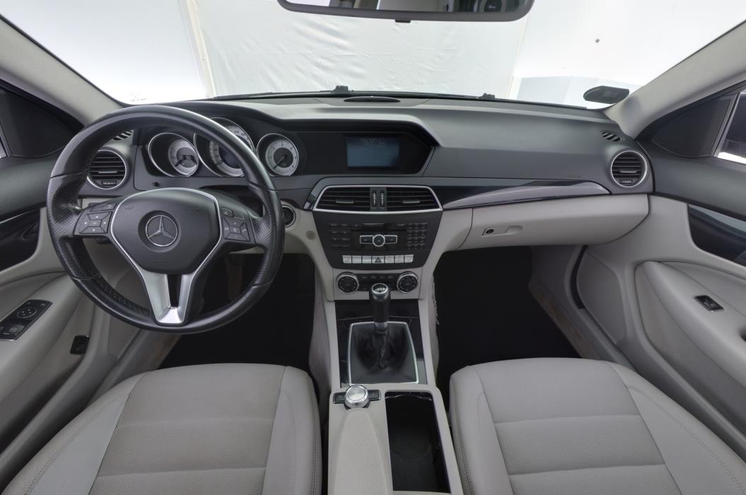 MERCEDES-BENZ C 2012