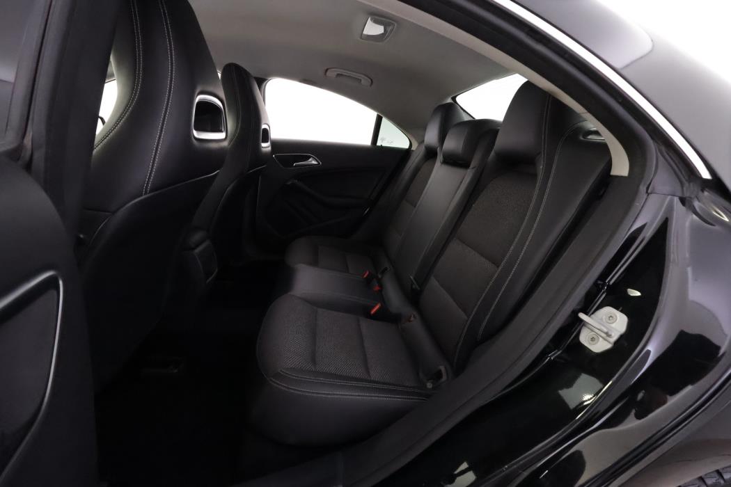 MERCEDES-BENZ CLA 2014
