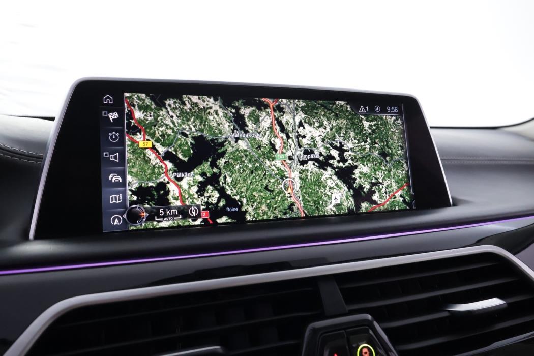 BMW 740 2016